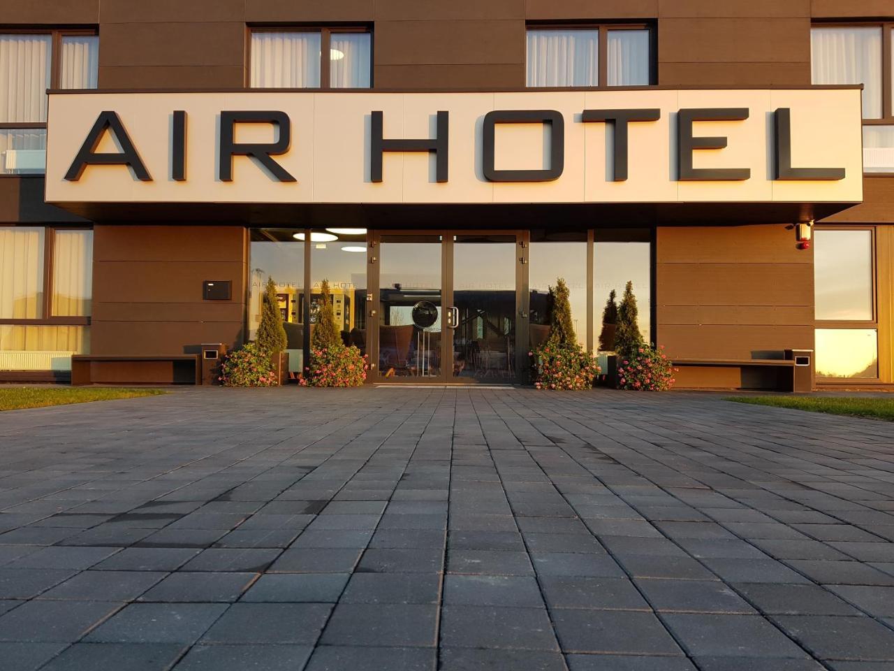 Air Hotel Karmėlava Zewnętrze zdjęcie